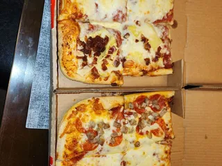 Upper Crust Pizza & Pasta