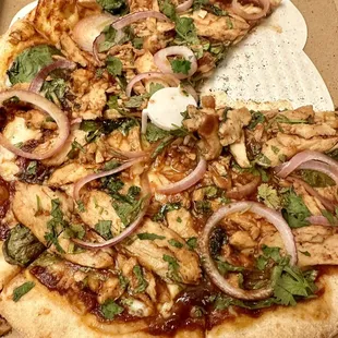 BBQ chicken pizza