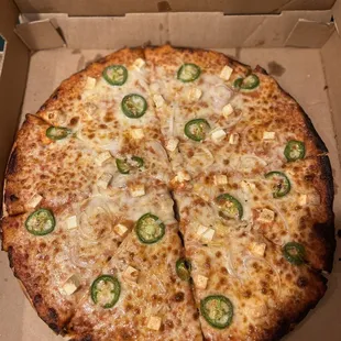 Indian Tandoori Pizza Large - with paneer, onions, and jalapeños