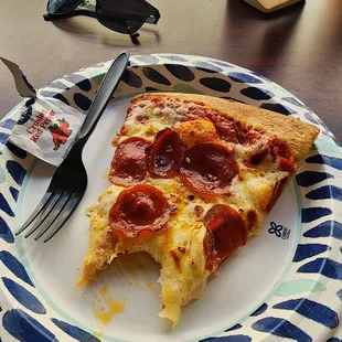 I was nearby and needed something quick. Delicious pie!!