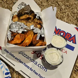 Pizza and wings combo with ranch
