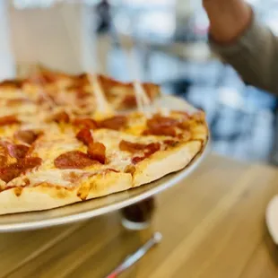 food, pizza