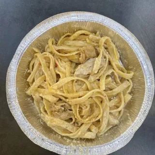 Fettuccine Alfredo