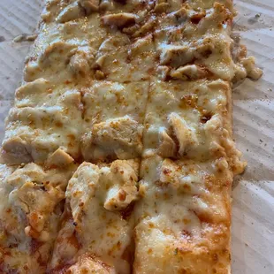 Chicken BBQ pizza