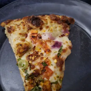 Butter chicken pizza