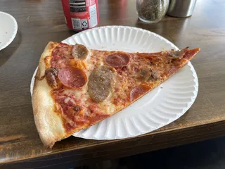 NY Times Square Pizzeria - Land O Lakes