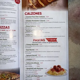 Calzones &amp; Pastas
