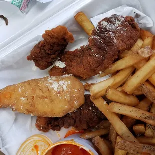 Need I say more about my lunch. There were 2 not burnt pieces - are one until I looked inside and they are processed??