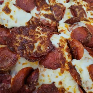 Double peperoni, extra cheese