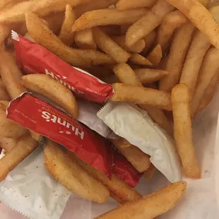 Fries with seasoning