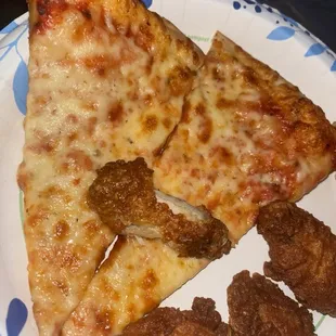 Cheese pizza n wings fried hard always slaps