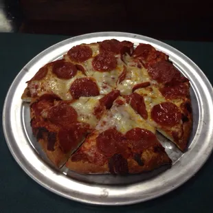 Personal pepperoni pizza