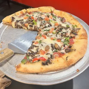 Small veggie pizza
