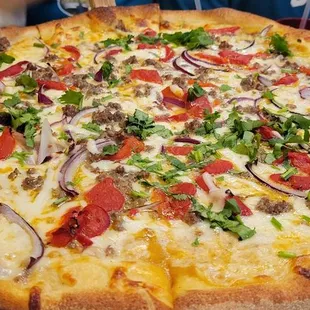 Beef curry sauce pizza