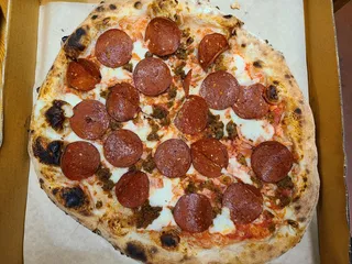 Bare Knuckle Pizza