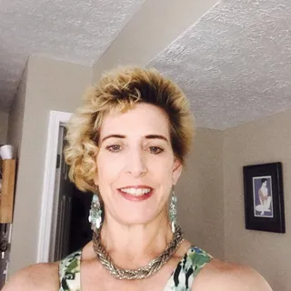 Kelli D.