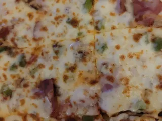 Aj's Heavenly Pizza