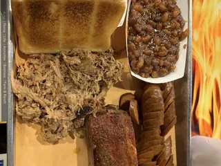 Travelin' Smoke BBQ