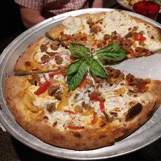 The Mobster Pizza