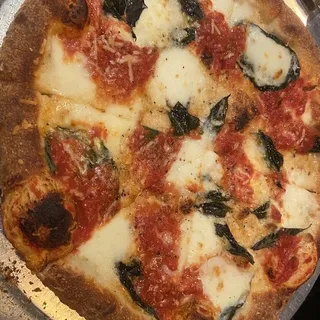 Isabella's Margherita Pizza