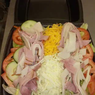 Pizza roll has really good salads &amp; choices.