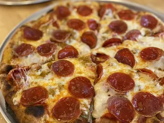 Mac's Brick Oven Pizza