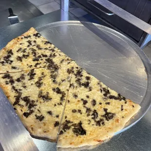 Mushroom pizza- incredible.