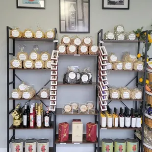 sushi and sashimi, interior