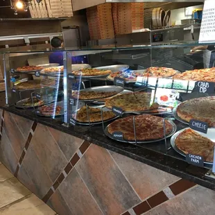 10 selections on pizza