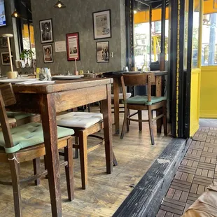 Great seating available.