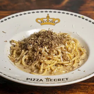 BLACK TRUFFLE Cacio and Pepe