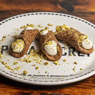 Cannoli