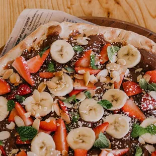 Fruity Nutella Pizza
