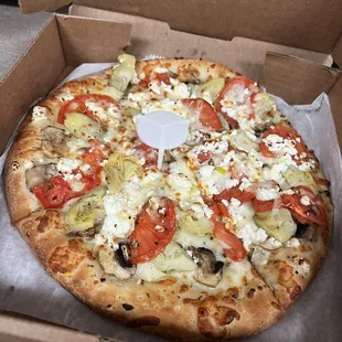 Mediterranean Pie Pizza