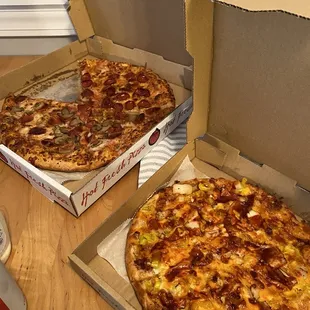 Medium NY style pizza and small BBQ chicken pizza.   Forgive the missing slice, we couldn't wait anymore to try it!