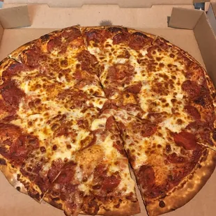 This pizza is the ultra thin and it&apos;s not really thin! I got a little extra sauce and it was perfect! Don&apos;t skip the garlic rolls!