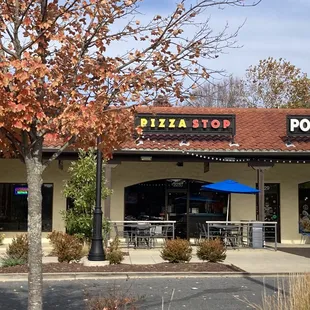 Located in Plaza del Mercado.