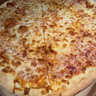 Cheese pizza