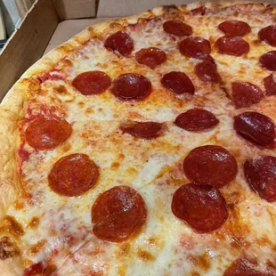 Pepperoni pizza