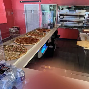 Beer &amp; pizza  Beer Combo $4 Slices from 4-5*