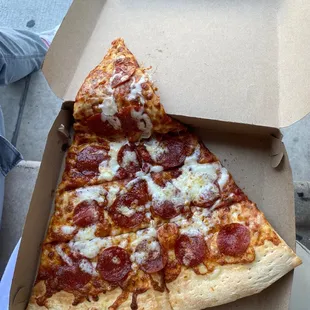 Pepperoni jumbo slice