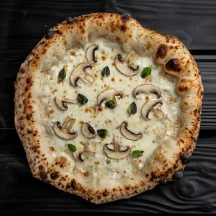 Mushroom Pizza.