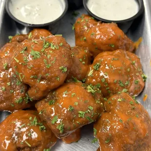 Cauliflower wings