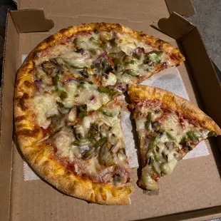 Deluxe Pizza