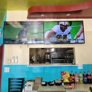 sushi and sashimi, interior