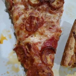 I have had pizza every where in Jonesboro,  Pizza Works on Harrisburg Rd has the best triple pepperoni pizza I have ever had. Love it!!