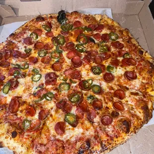 Pepperoni with Jalapeños !! AMAZONG PIZZA YA'll
