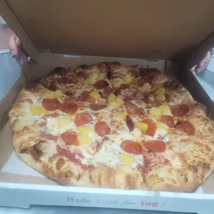 Cheese Pizza