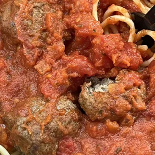 Spaghetti and meatballs