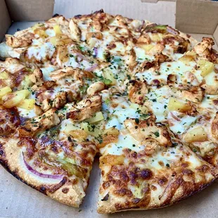 12" Large BBQ Chicken Pizza - $8 Tuesday/Wednesday deal!